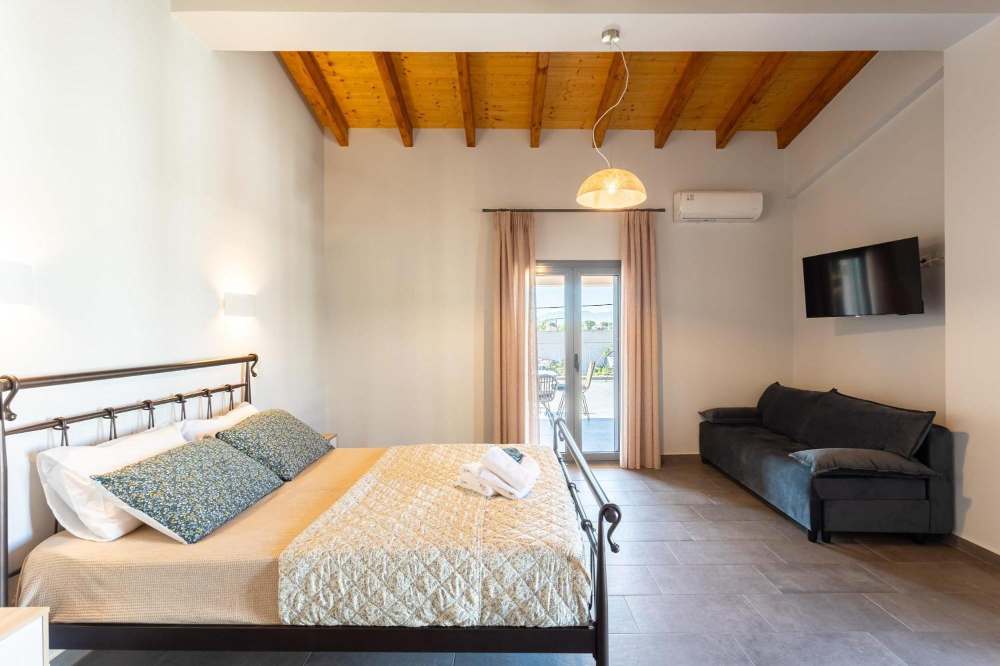 Petrino Serene Nests - Bright Getaways Kakovatos Luaran gambar